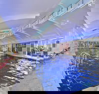 Peep Sleep Chevron Towers - Darwin Holiday