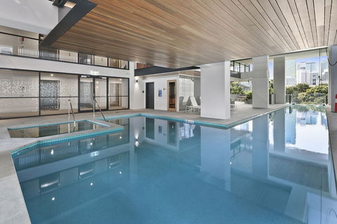 Arise On Hope Street - Darwin Holiday 5