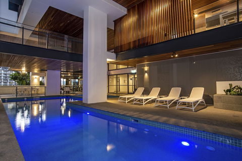 Arise On Hope Street - Darwin Holiday 4