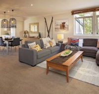 Banjo 33 - Darwin Holiday