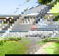 Magnolia on Mary - Darwin Holiday