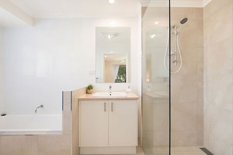 Noosa Heads Endless Summer Beach Retreat - Darwin Holiday 4