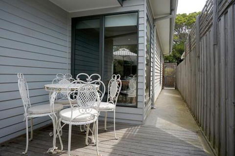 Sea Pup - Darwin Holiday 6