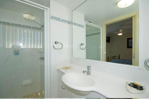Mirage Unit 602 6 10 Manning Street - Darwin Holiday 4