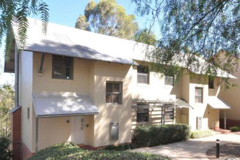 Villa Petit Verdot Located Within Cypress Lakes - Darwin Holiday 4