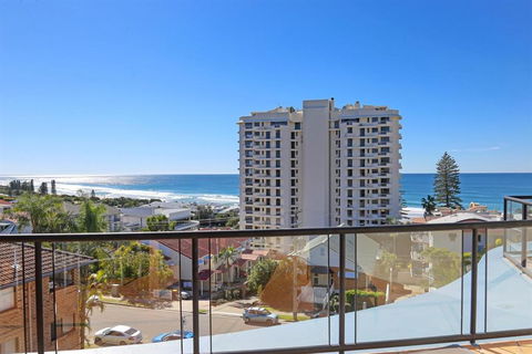 Unit 8 Bronte Of Coolum 8 12 Coolum Terrace Coolum Beach 500 Bond LINEN INCLUDED WIFI - Darwin Holiday 1