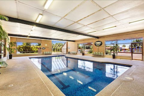Lakeside Country Club - Numurkah - Darwin Holiday 1