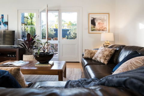 Birch House - Darwin Holiday 2