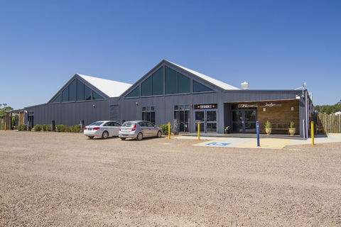 Dubbo Rhino Lodge - Darwin Holiday 2