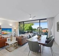 HomeHotel Ultra Luxurious 3 Bedroom Penthouse - Darwin Holiday