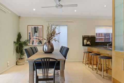 HomeHotel 4 Bedroom & Homeoffice With Nice Pool - Darwin Holiday 7