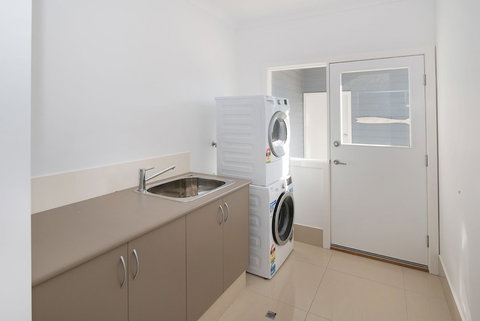 Casa Azzura - Darwin Holiday 5