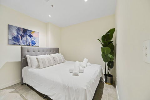 New 2 Bedroom Apt Minutes Walking To Darling Harbour - Darwin Holiday 7
