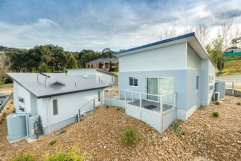 Albury Yalandra Apartment 1 - Darwin Holiday 0