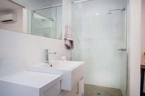 Albury Yalandra Apartment 1 - Darwin Holiday 3