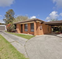 Serenity Size  Seclusion - Darwin Holiday