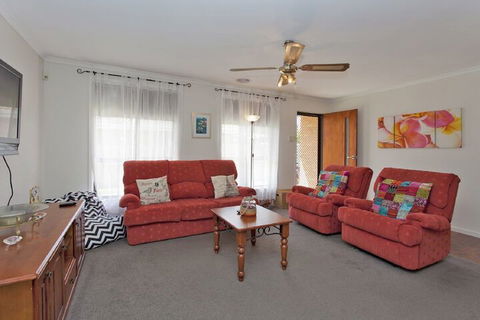 Serenity Size & Seclusion - Darwin Holiday 4