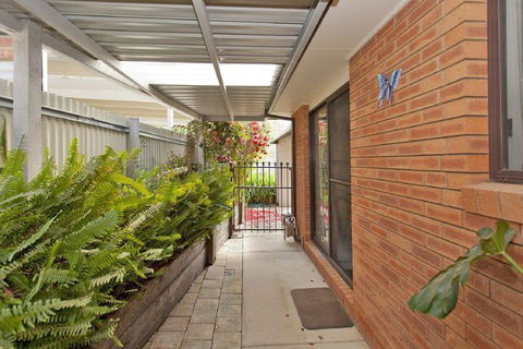 Serenity Size & Seclusion - Darwin Holiday 6