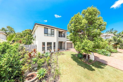 Large House With Pool - Darwin Holiday 1