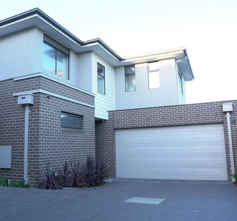 A Brand New House Near Boxhill - Darwin Holiday 0