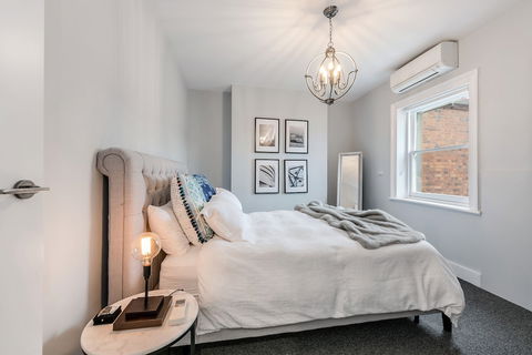 City Retreat Hobart - Darwin Holiday 2