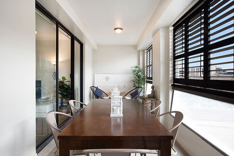 Urban Rest The Elizabeth 1 Bed - Darwin Holiday 6