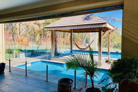 Grand Gippsland Home Sleeps Up To 28 - Darwin Holiday 0