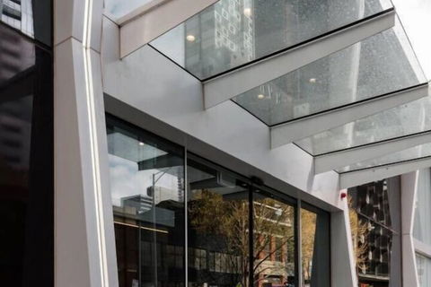 Skyline View High Rise Condo - Darwin Holiday 2