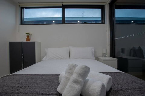 106 Modern Prestige 3 Storey New Establishment - Darwin Holiday 3