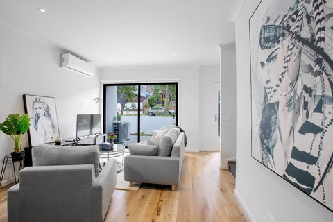 92 Brand New Doncaster Local House - Darwin Holiday 5