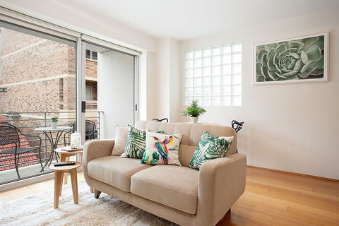 Urban Rest The Brumby - Darwin Holiday 4