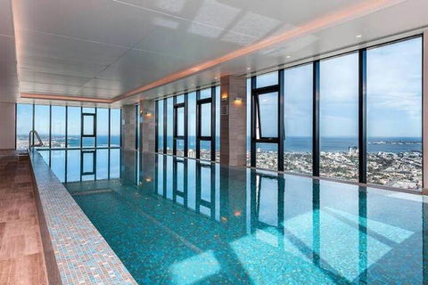 112 Lv46 Skyline View Near Crown - Darwin Holiday 3