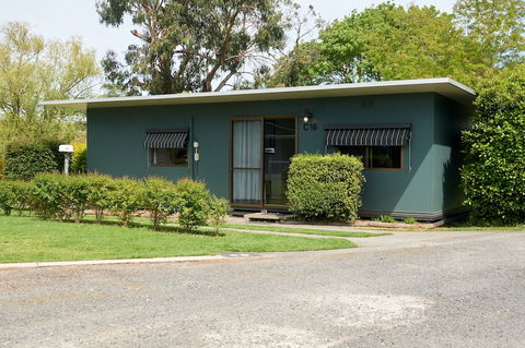 Pine Country Caravan Park - Darwin Holiday 5