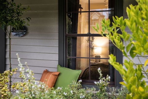 Innisfree - Darwin Holiday 1