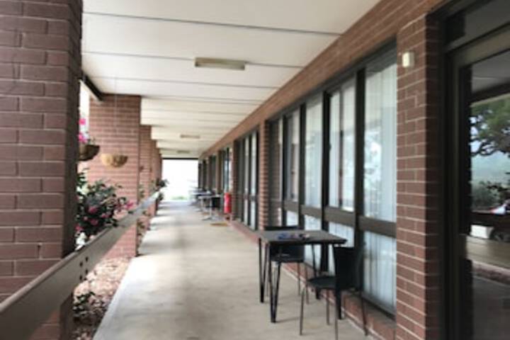 Molesworth ACT Darwin Holiday