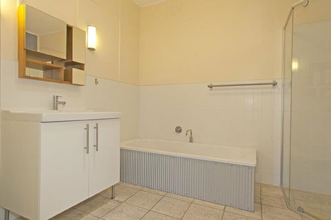 Lobster Cottage Sawtell NSW - Darwin Holiday 2