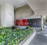 Modern city central pool sauna spa wifi - Darwin Holiday