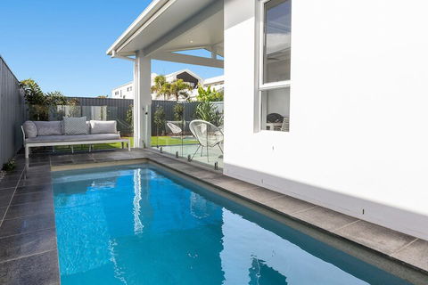 Elegant Beach House On Nautilus - Darwin Holiday 1