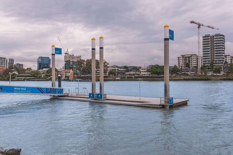 Absolute Riverfront One Bedroom Apartment - Darwin Holiday 2