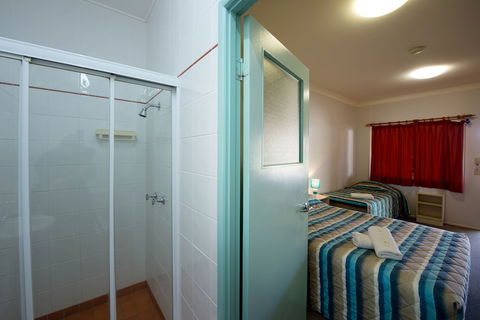 Lamington Hotel Motel - Darwin Holiday 1