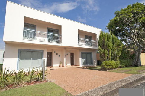 Nosie 1 Sawtell NSW - Darwin Holiday 2