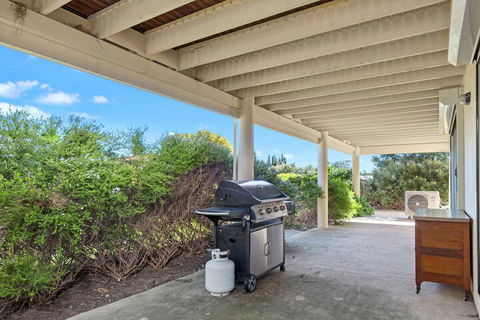 22 Broadbeach Drive - Darwin Holiday 1