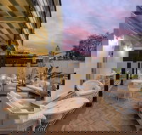 The Albert Hotel Mosman - Darwin Holiday