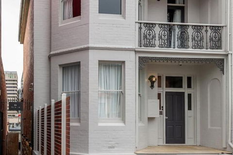 Celestial Suite - Darwin Holiday 0