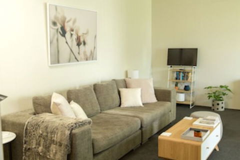 Two Bedroom Gem Short Drive To MONA - Darwin Holiday 0