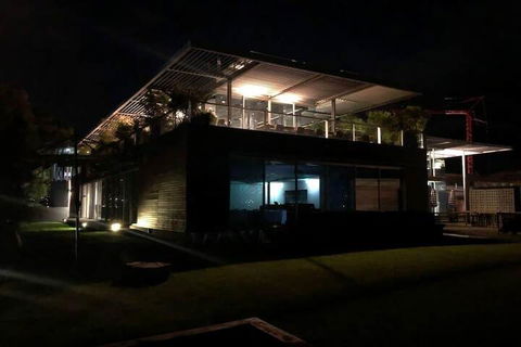Two Bedroom Gem Short Drive To MONA - Darwin Holiday 2