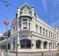 Leura Hotel Camperdown - Darwin Holiday
