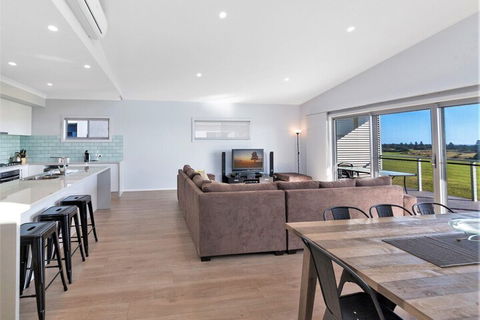 Time Away 50 Turnberry Drive - Darwin Holiday 7