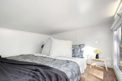 Tiny St. Albans - Darwin Holiday 2