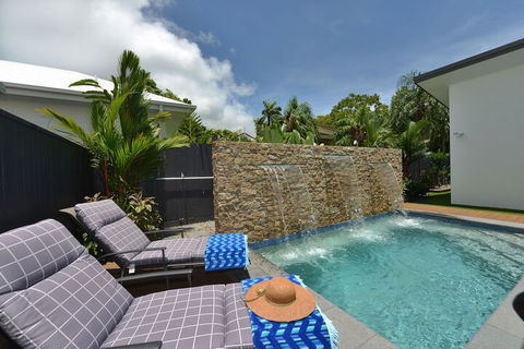 89 At The Edge - Darwin Holiday 5